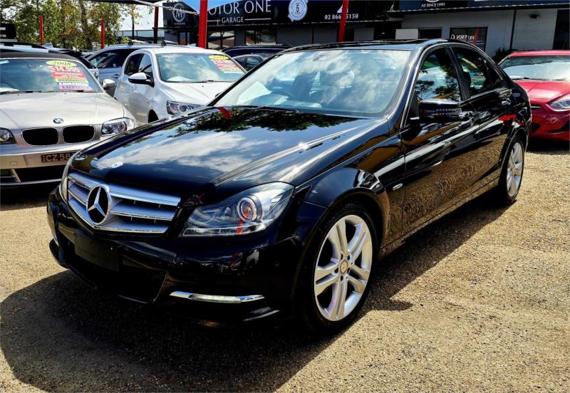 2012 Mercedes-Benz C-Class Sedan C200 BlueEFFICIENCY W204 MY12